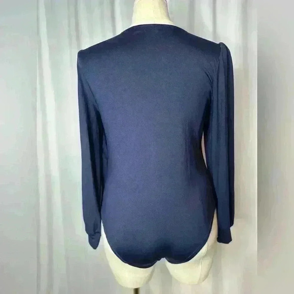 Spadehill Women's V-neck Long Sleeve Bodysuit (568) - Picture 4 of 14